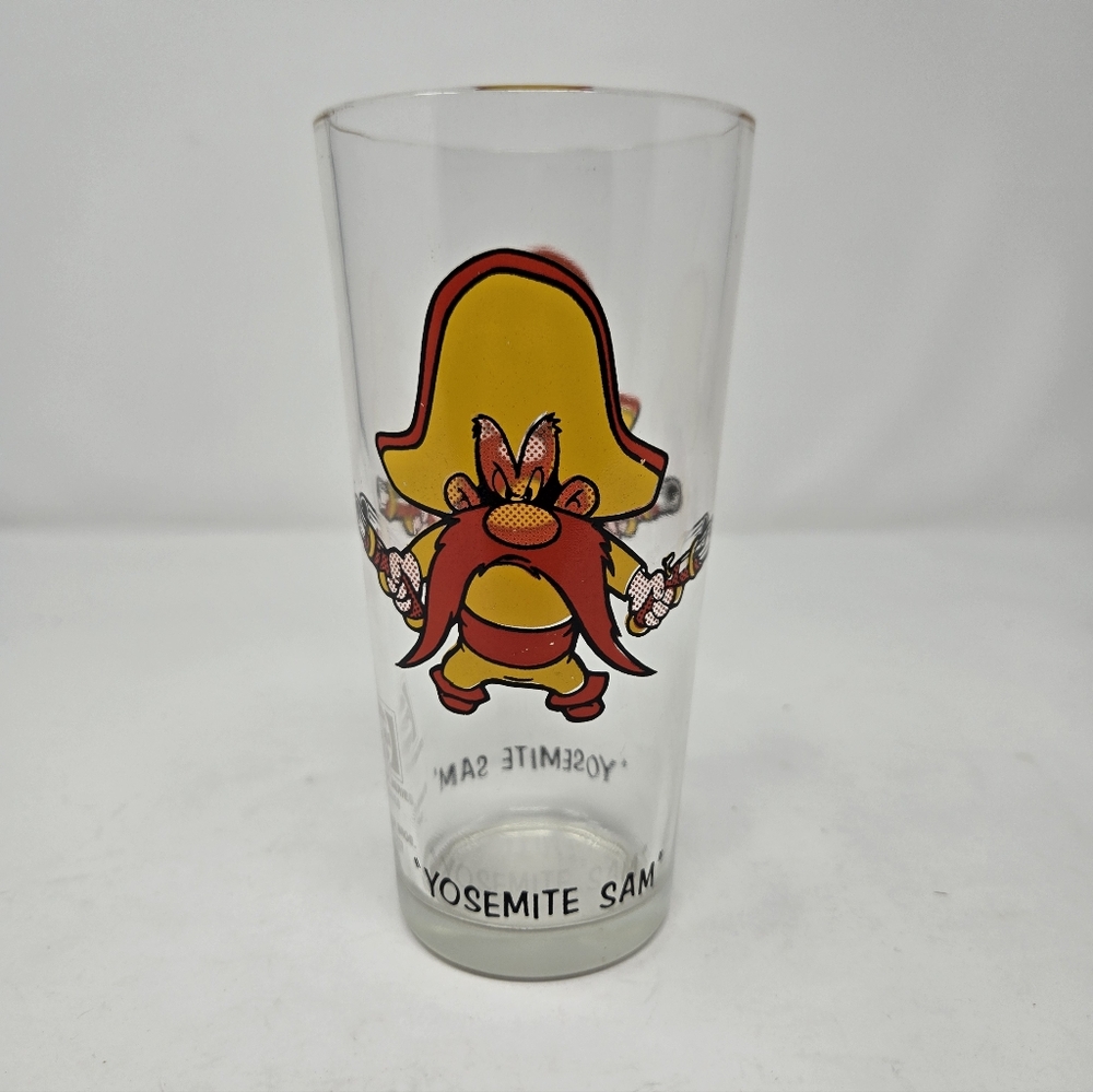 1973 Yosemite Sam Looney Tunes Pepsi Warner Bros Collector Series Glass